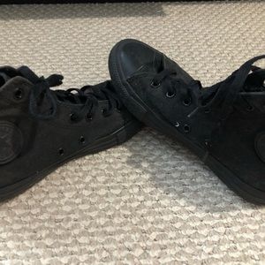 all black converse